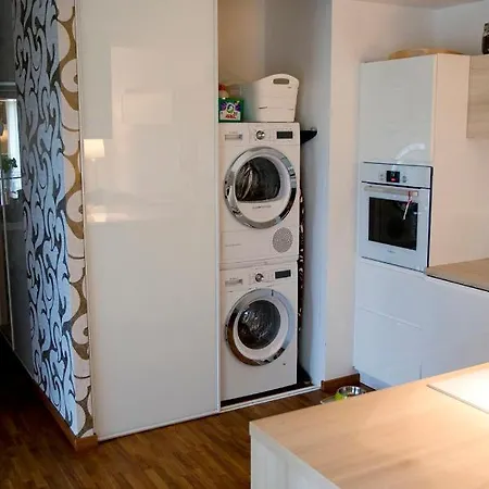 Luxusny 3izbovy Apartman 브라티슬라바